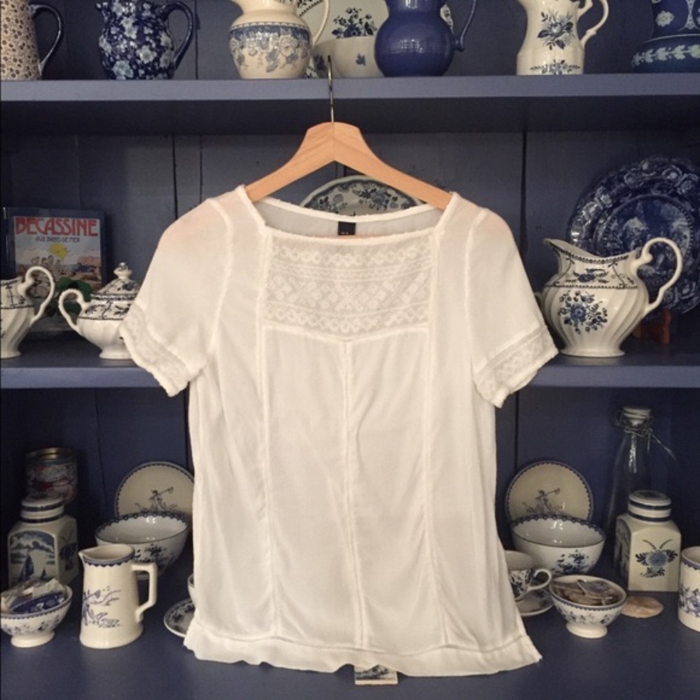 Gap white embroidered boho top